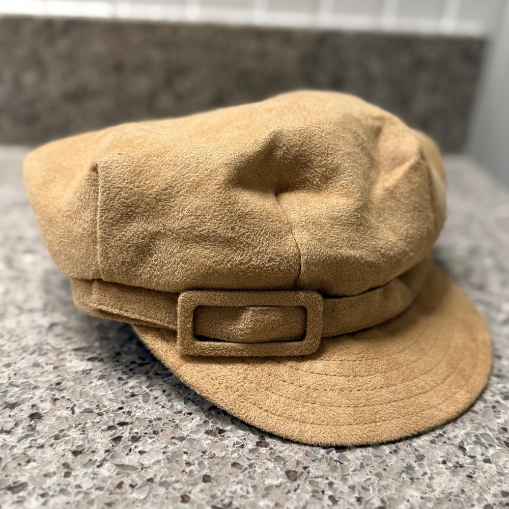Betmar Women Vintage Faux Suede Decorative Buckle Adjustable Newsboy Hat,Tan, OS